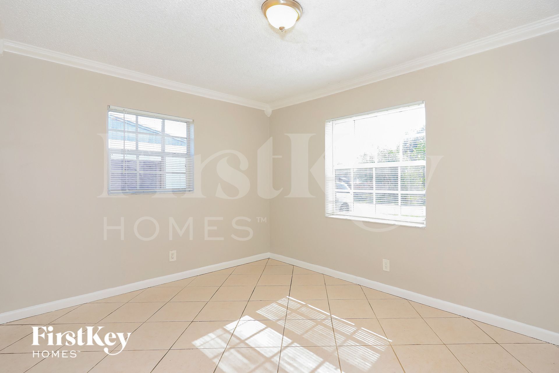 Building Photo - 1520 SW 68th Way