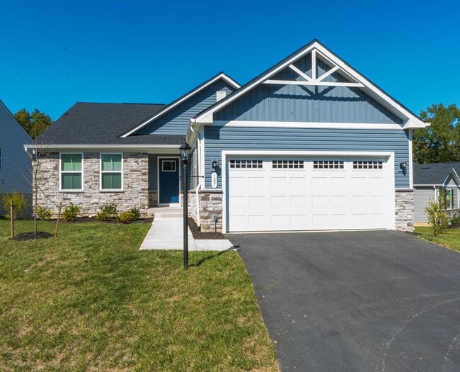 Primary Photo - Village Oaks 3Bedroomand2Bath Rental