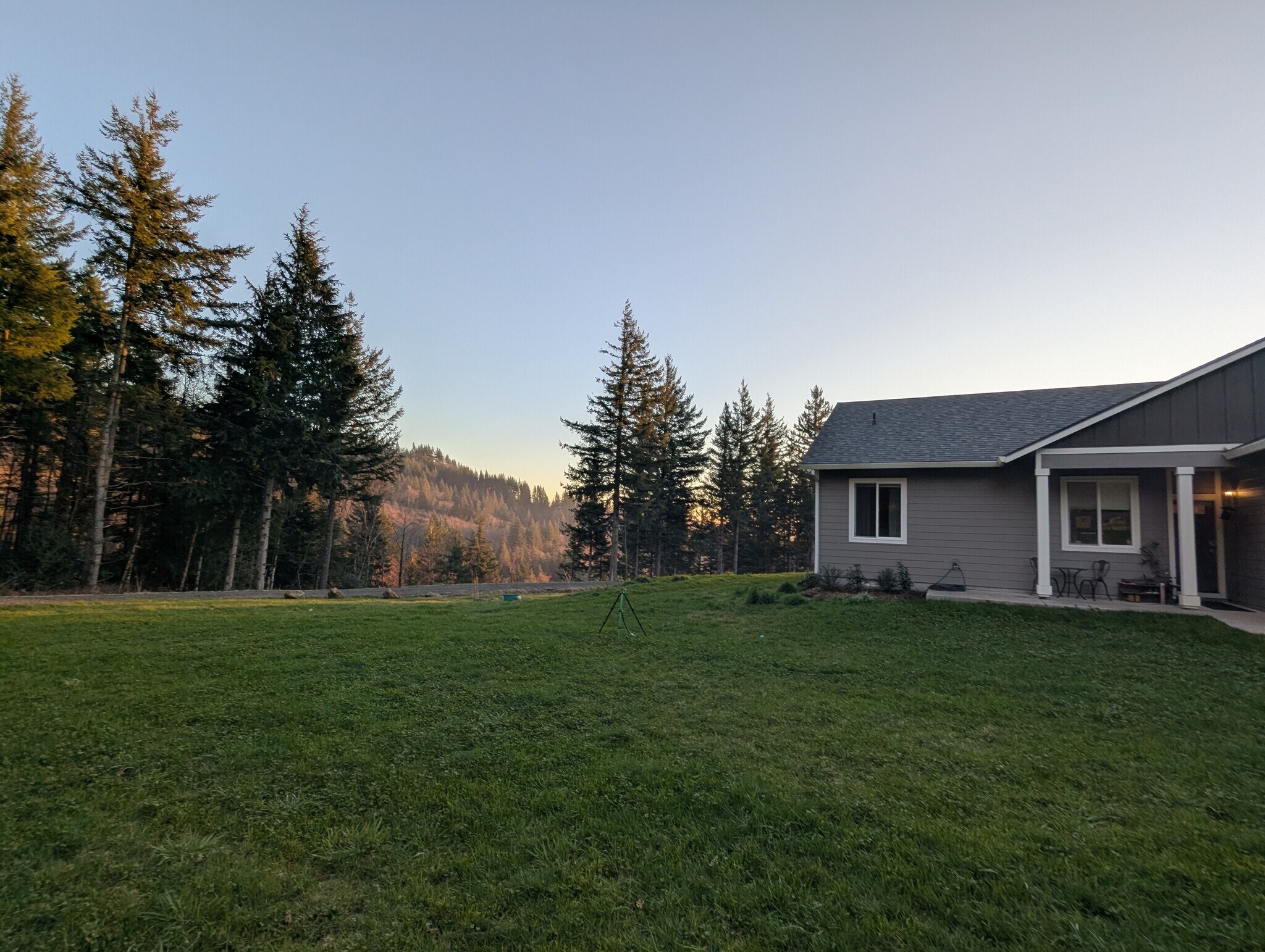 Building Photo - 342 Helens Ln