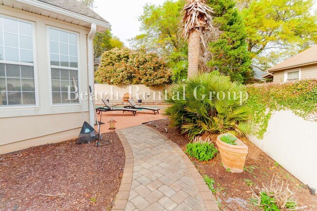 Building Photo - 4346 Windy Heights Dr