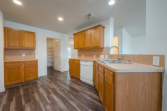 Building Photo - 21527 N Boundary Peak Way