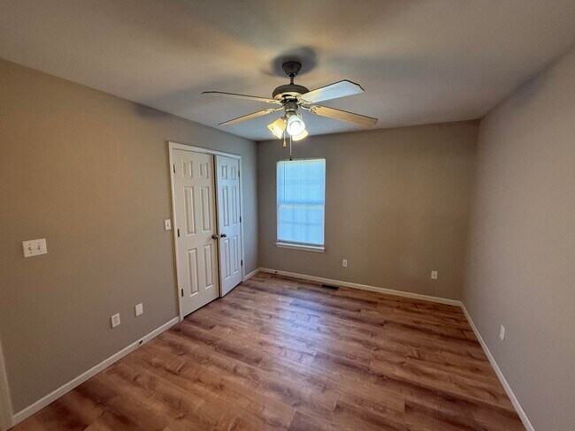 Building Photo - 4006 Snowy Owl Dr