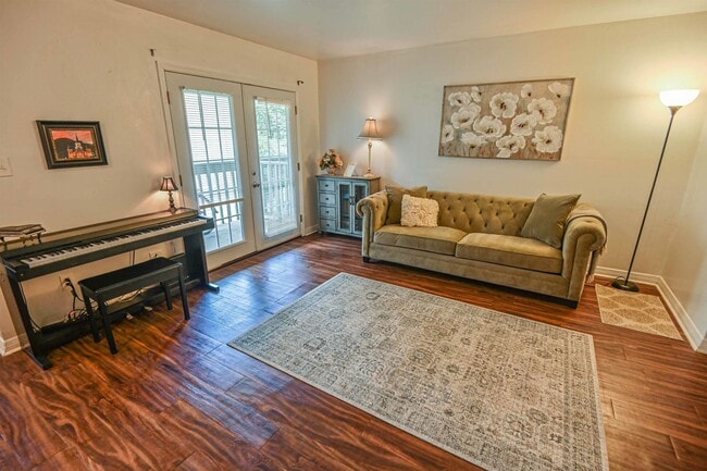 Building Photo - 809 California St