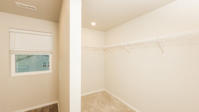 Building Photo - 5513 W Morgantown Ln