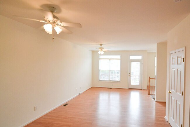 Primary Photo - 119 Forest Ridge Rd