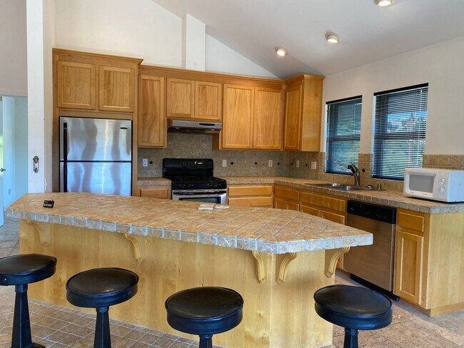 Building Photo - Oh my!!!  Downtown Sonora!