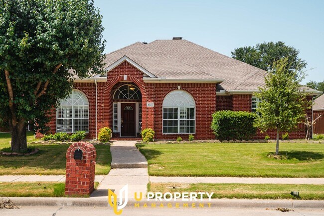 Primary Photo - Coming Soon! Charming Single 1 Story Abode...