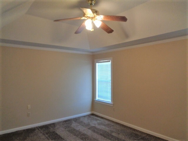 Building Photo - 13132 Sandbourne Cross