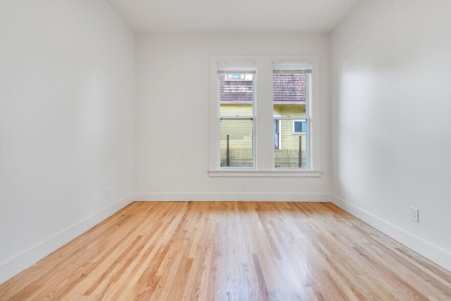 Building Photo - 1240 12th St