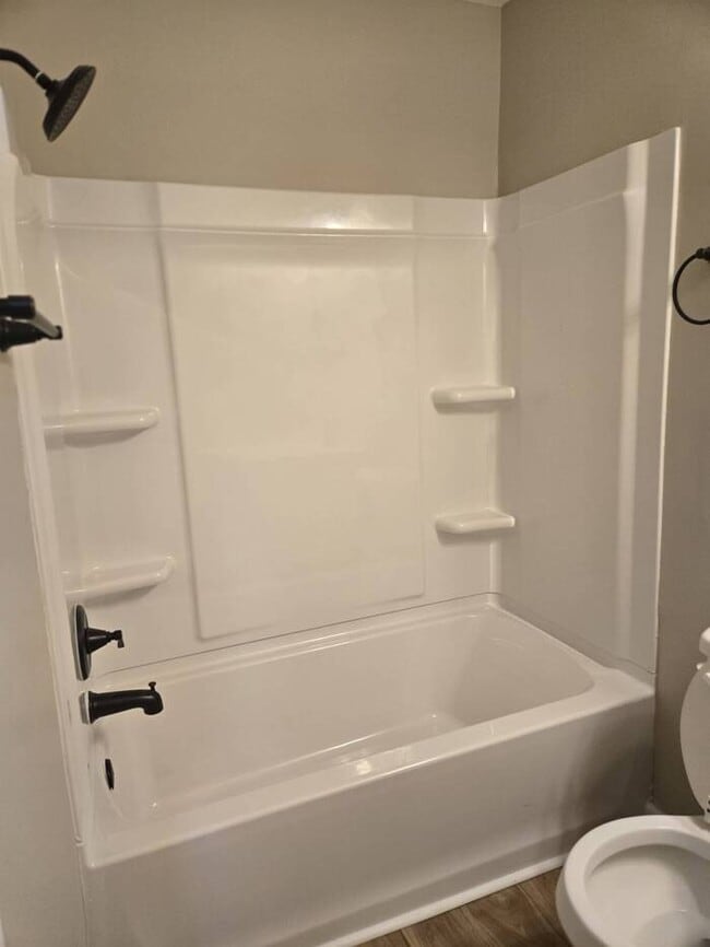 Building Photo - 123 Harmon Creek Dr