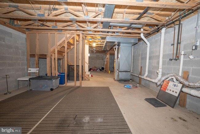 Building Photo - 60 N 46th St