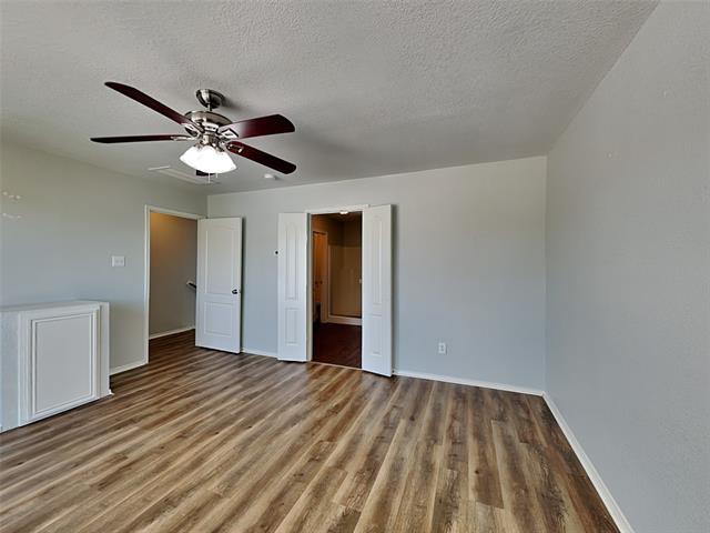 Building Photo - 1707 Country Crest Ln