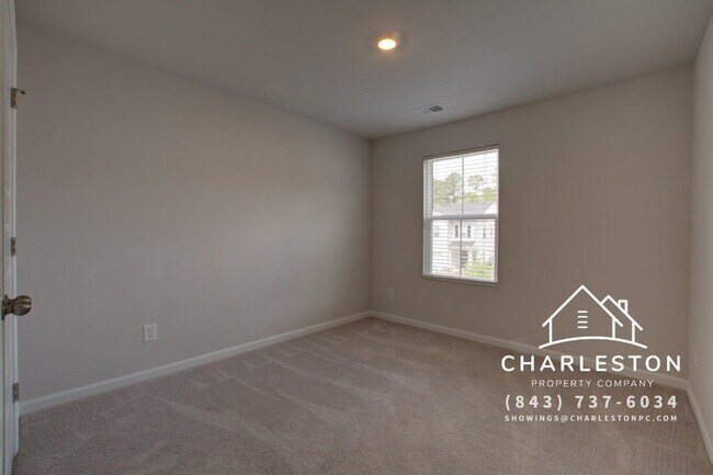 Building Photo - 4105 Quincy Adams Ln