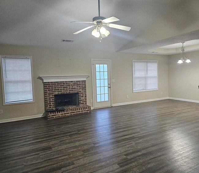 Building Photo - 1746 Tugalo Dr