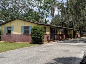 Building Photo - 224 8th Ave N