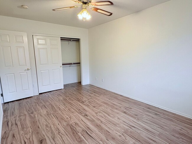 Building Photo - Spacious 4BR/3BA Two-Story Home Near Sabino Canyon