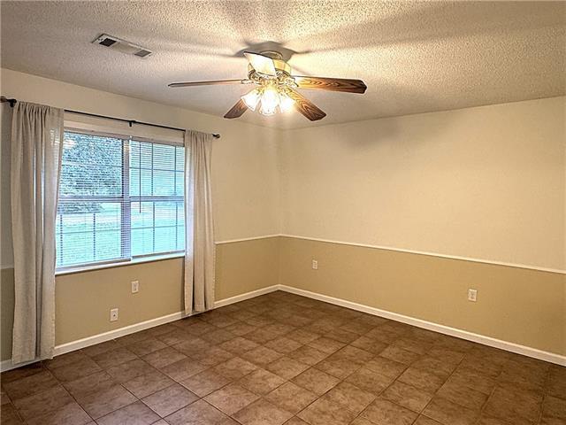 Building Photo - 14105 Wembley Rd