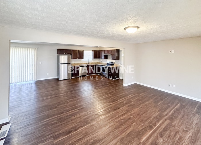 Building Photo - 2164 Camp Ground Rd SW