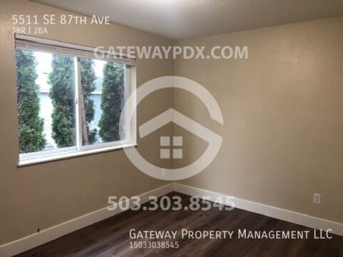 Building Photo - 5511 SE 87th Ave