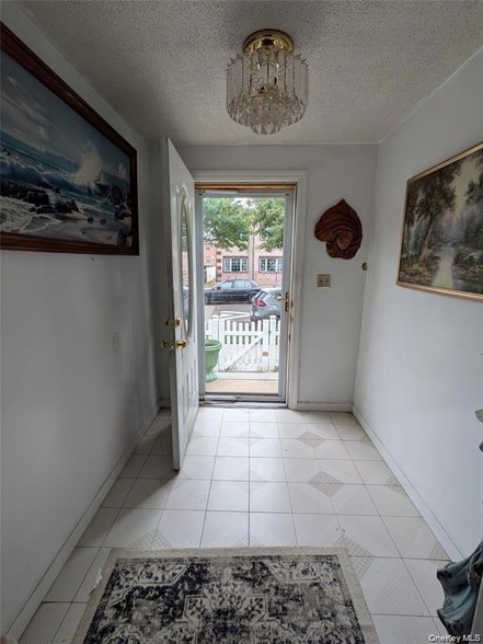 Building Photo - 257-15 148th Ave