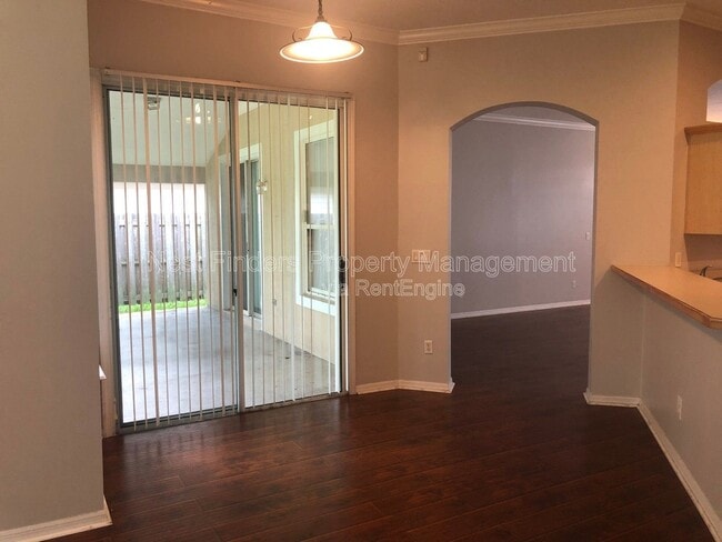 Building Photo - 12857 Chets Creek Dr N