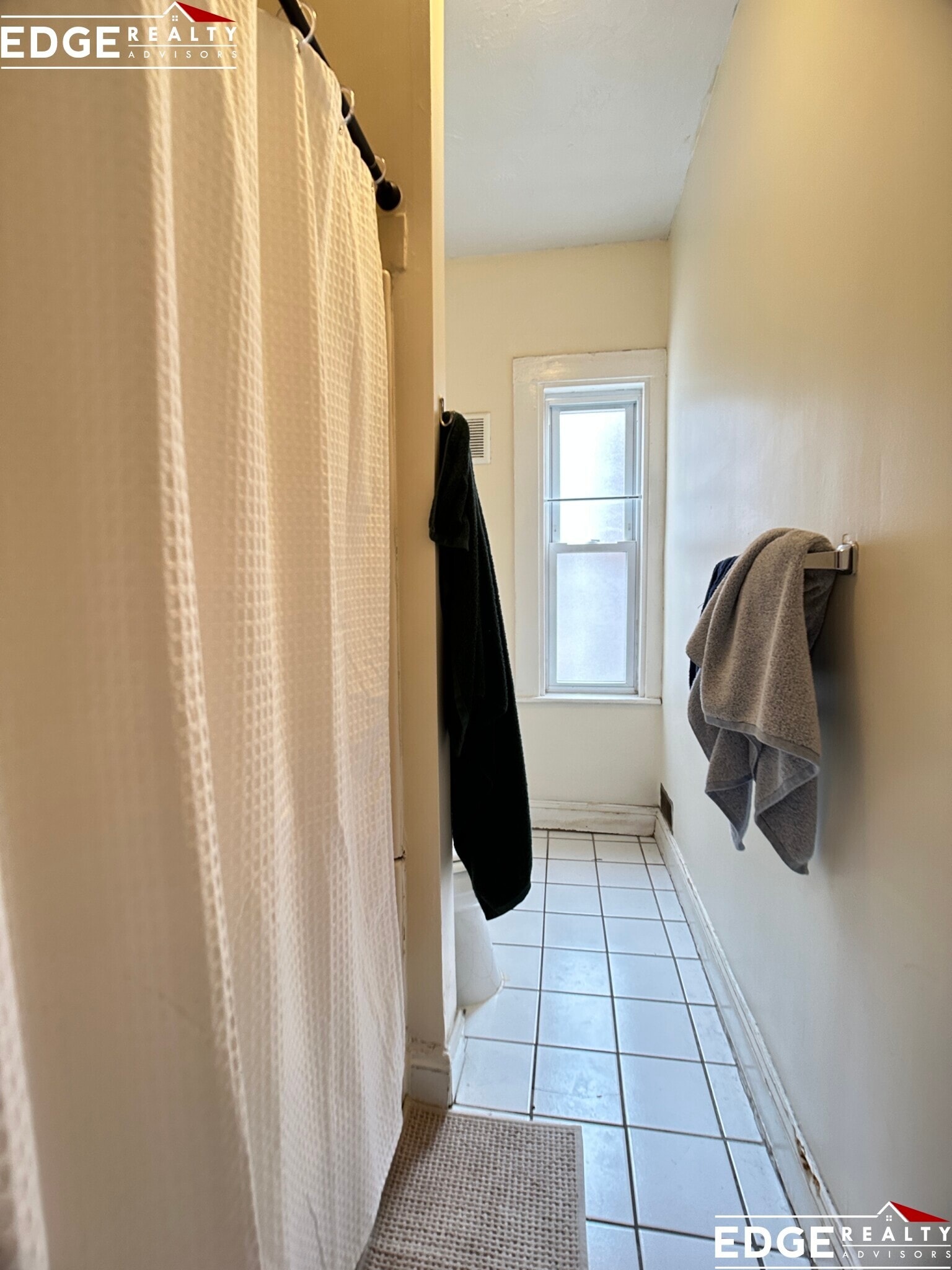 Building Photo - 43 Pratt St