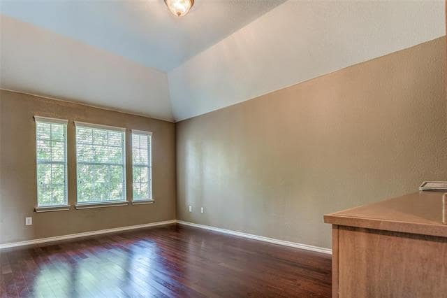 Building Photo - 5620 Sky Ridge Dr