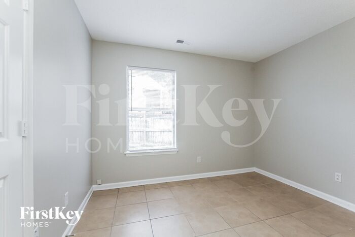 Building Photo - 3212 Rheinwood Ct