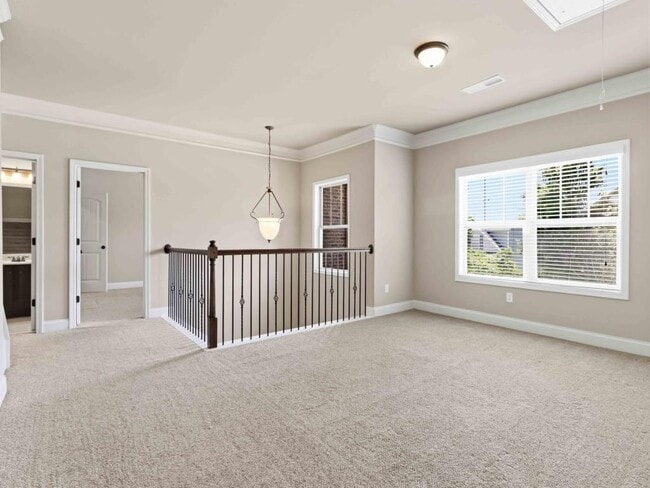 Building Photo - 310 Strasburg Dr