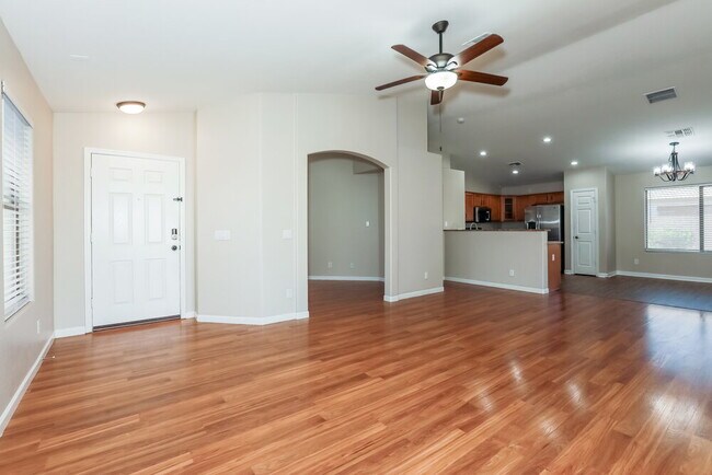 Building Photo - 3650 W Carlos Ln