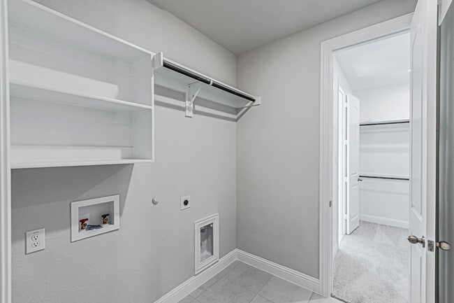 Building Photo - 3231 Tobias Ln