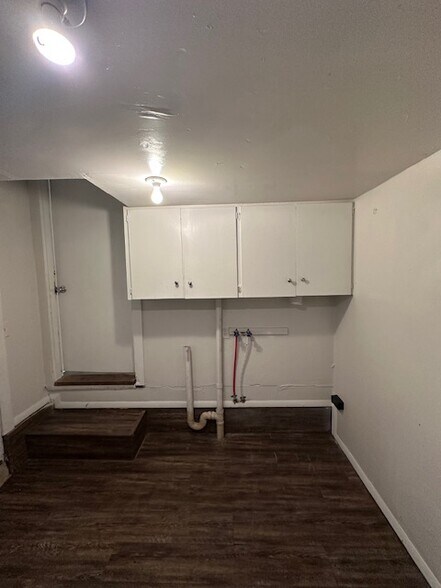 Building Photo - 2317 SW 48th St