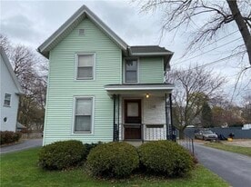 Building Photo - 110 Lake Ave