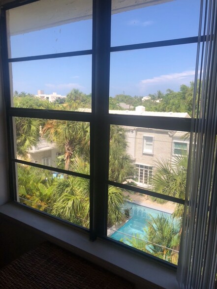 Primary Photo - 3000 N Ocean Blvd