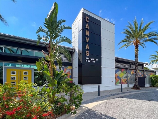 Building Photo - 13813 Benavente Ave