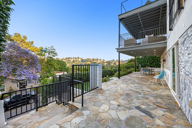 Building Photo - 3420 Blair Dr