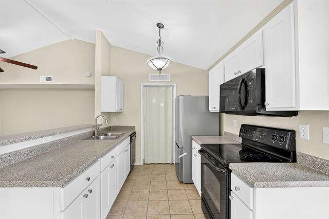 Building Photo - 6018 McAfee Dr