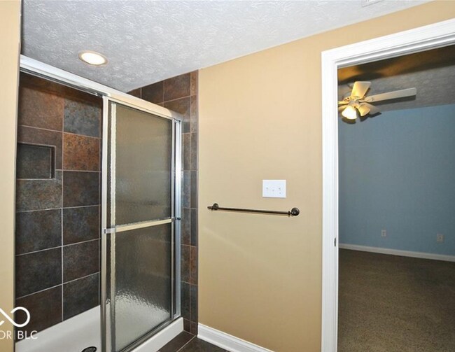 Building Photo - 14080 Plantation Wood Ln