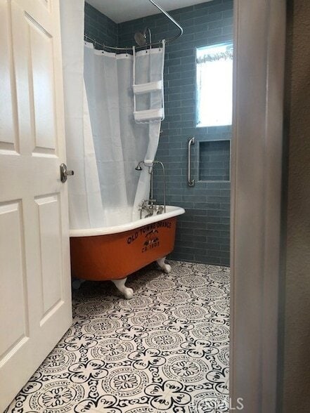 Building Photo - 185 N Grand St