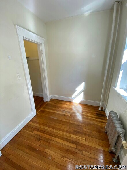 Primary Photo - 1163 Boylston St
