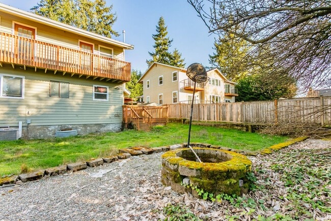 Building Photo - Spacious Tacoma Home for Rent – Available Now!