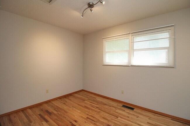Building Photo - 17681 Mardee Ave