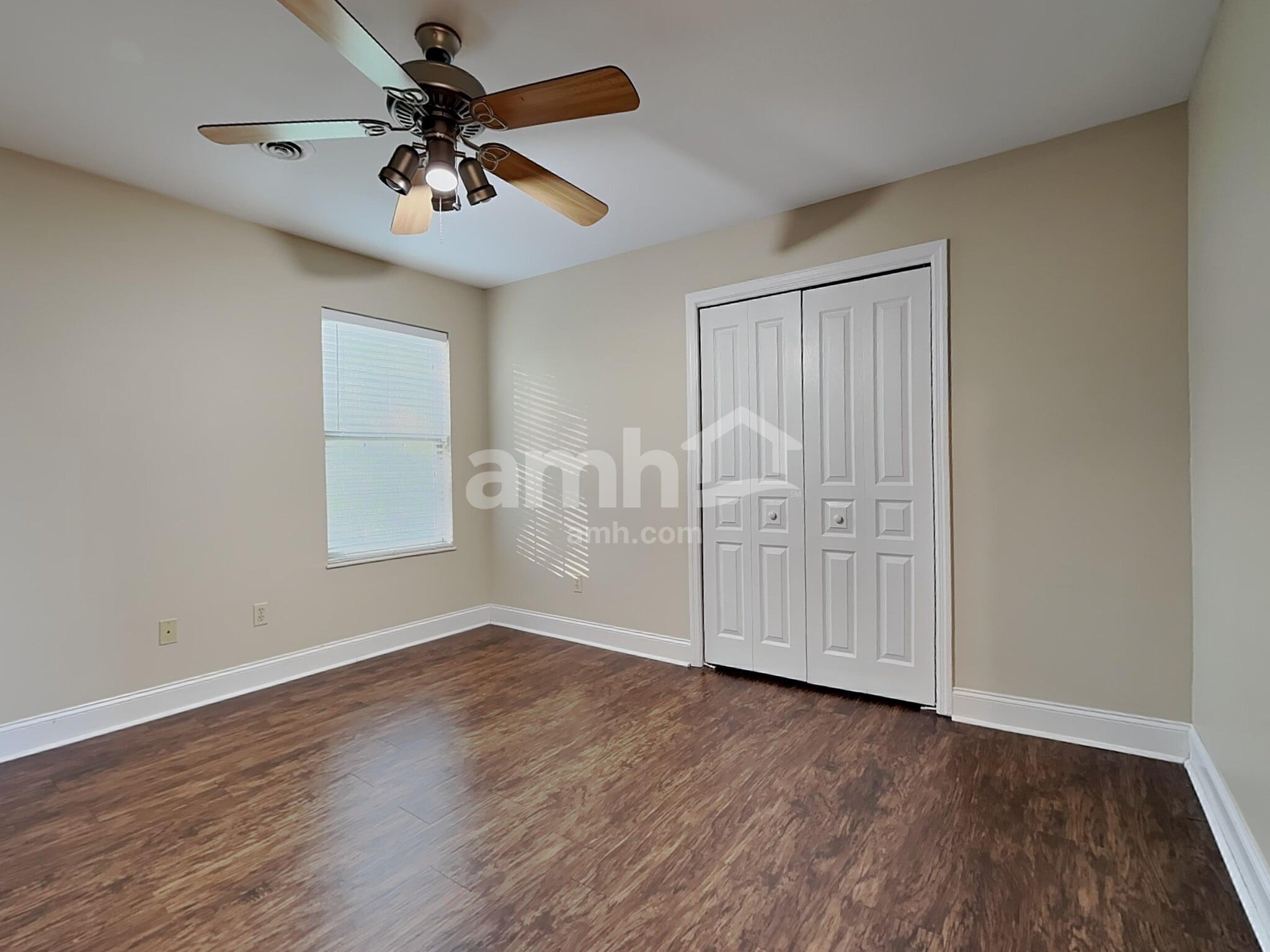 Building Photo - 1582 Cider Ln