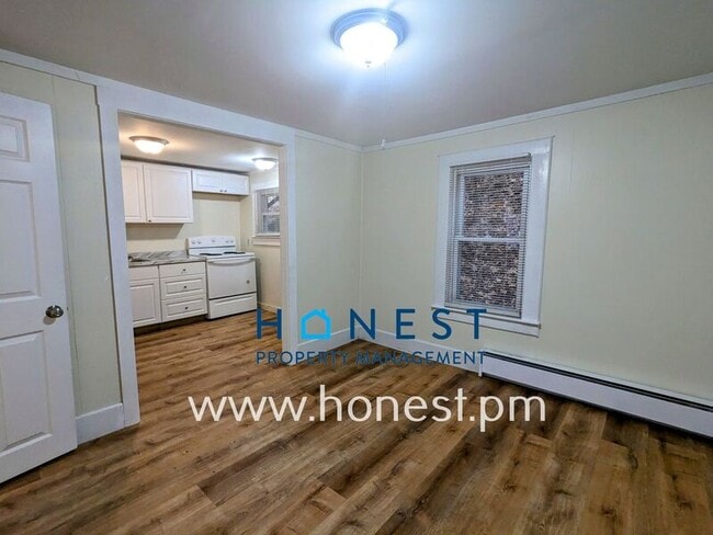 Building Photo - 36 Prospect St