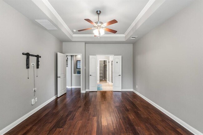 Building Photo - 420 Wild Rose Dr