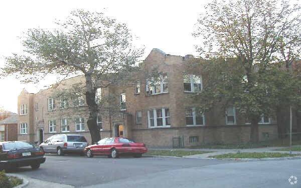 Building Photo - 2719-2723 W 66th St