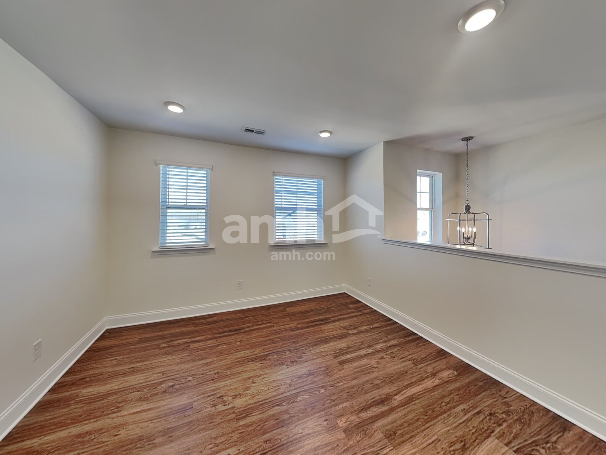 Building Photo - 115 Hazel Pk Dr