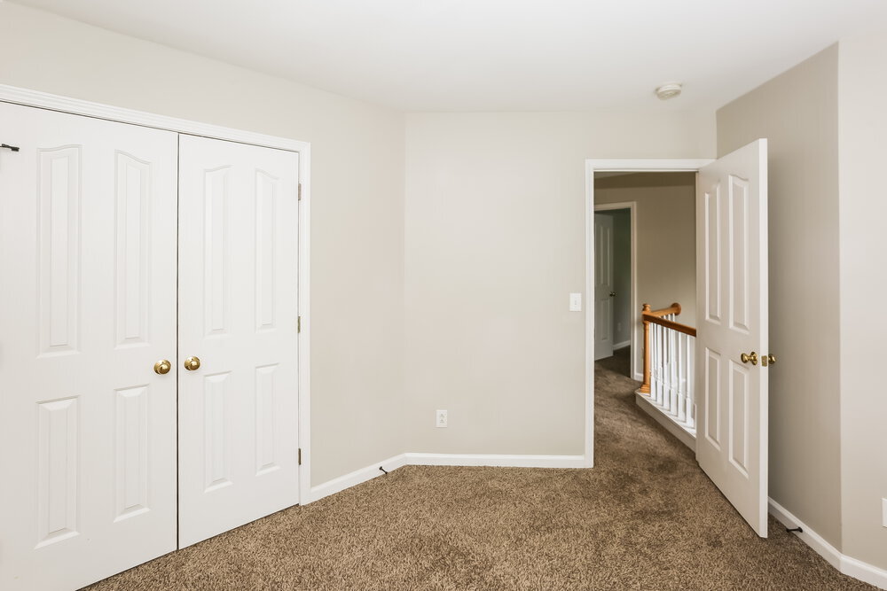 Building Photo - 9004 Mapledale Ct