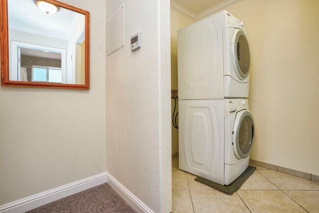 Building Photo - 3BR/1BA North Shoreview Home with Yard & Redwood Deck | Pet Friendly | Near Caltrain | YouTube Tour