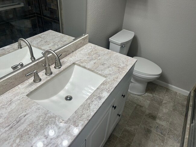 Building Photo - 3332 S 141st E Ave